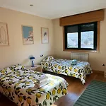 House With Pool In Downtown Sabaris - Casa Capisco * Baiona