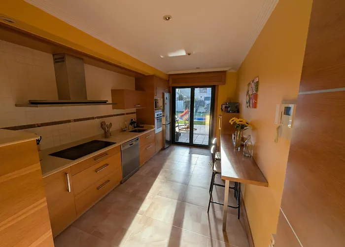 別荘 House With Pool In Downtown Sabaris - Casa Capisco *